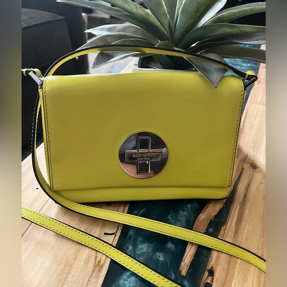kate spade Handbags - Kate Spade Newbury Lane Sally Crossbody Bag